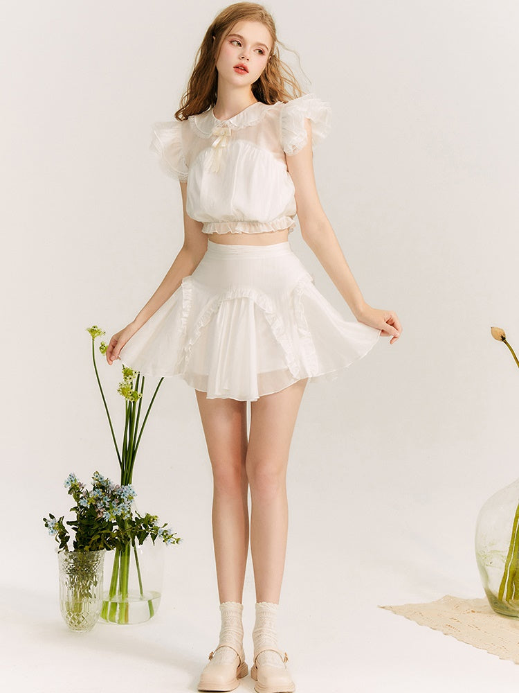 Translucent Flying Sleeve Top ＆ Lace Mini Skirt