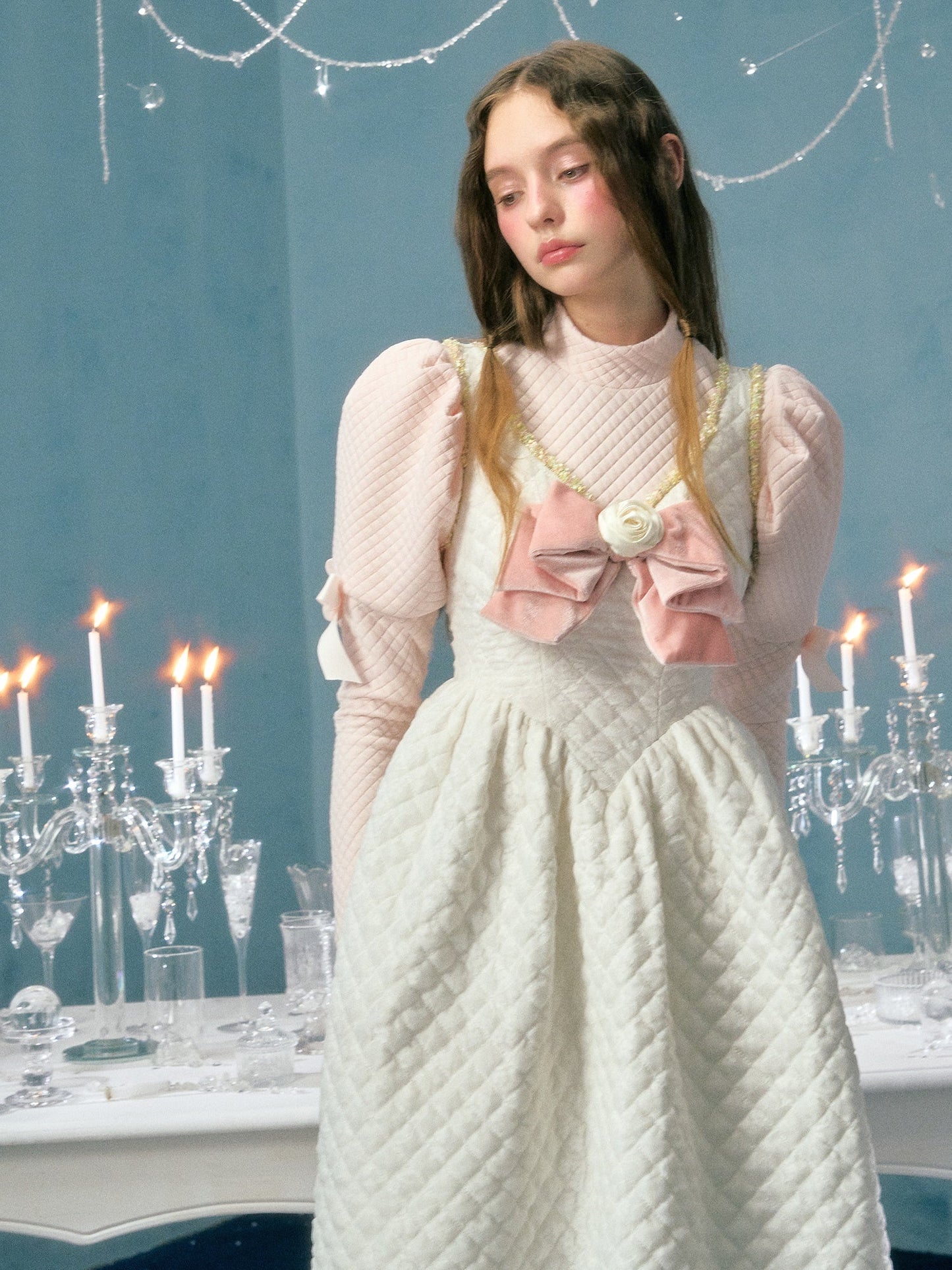 레이스 리본 플라워장식 패딩 서스펜더 드레스&amp;퍼프슬리브 탑