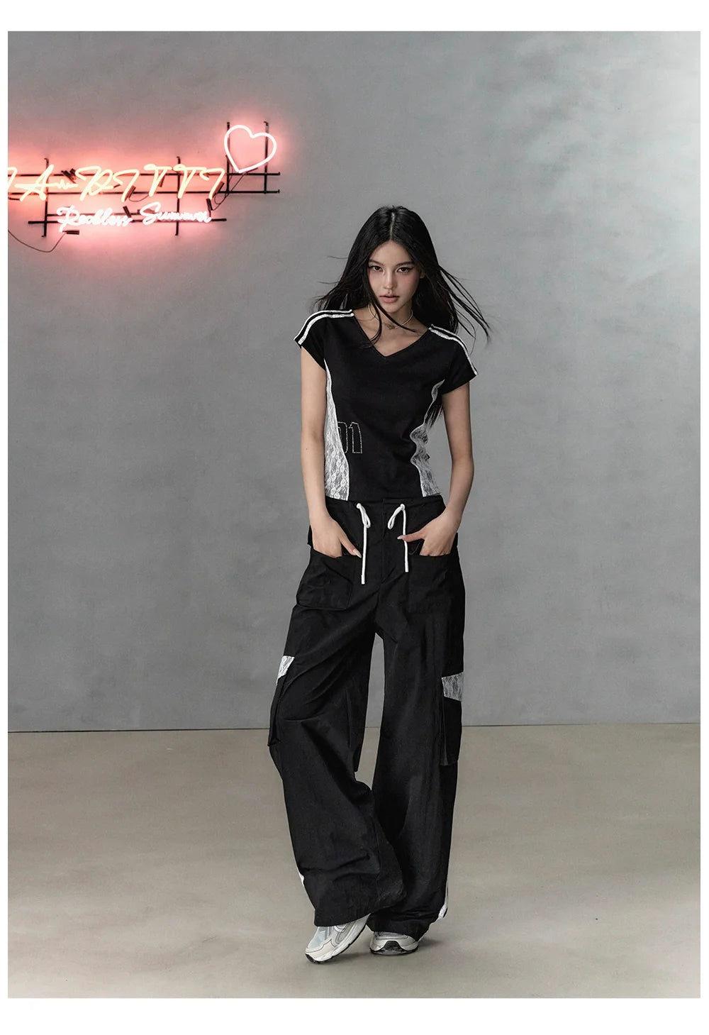 Black Lace Patchwork Large Pocket Casual Pants