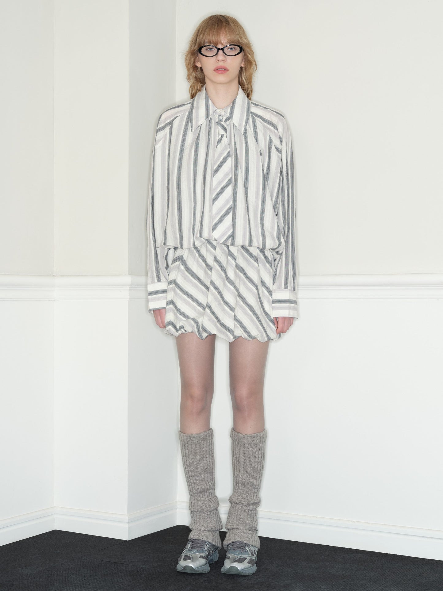 Long-sleeved Striped Shirt/A-line Skirt RUN0042