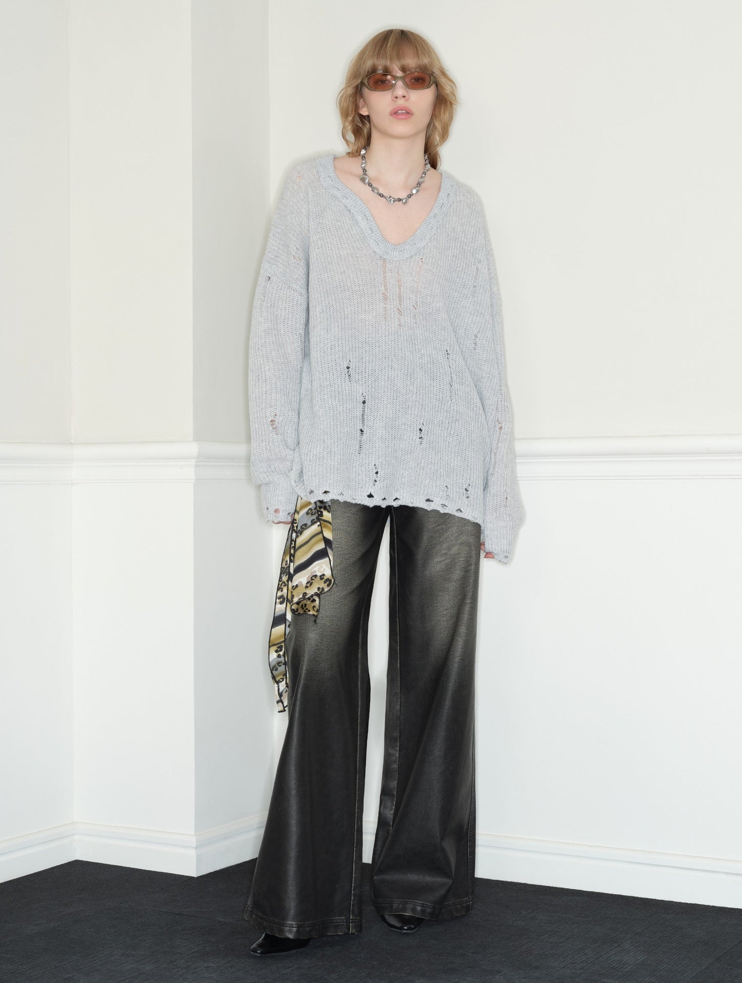 Lazy Style Gray Love Collar Sweater RUN0039