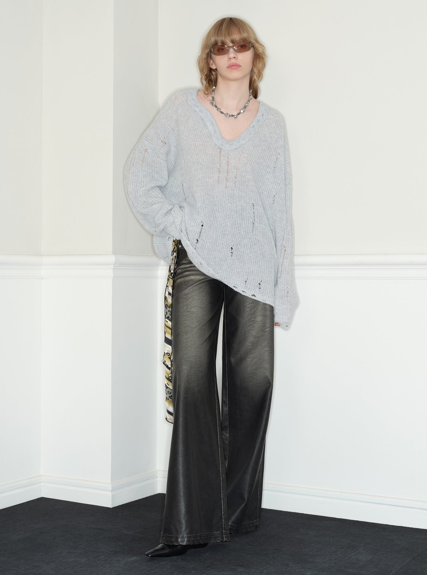 Lazy Style Gray Love Collar Sweater RUN0039