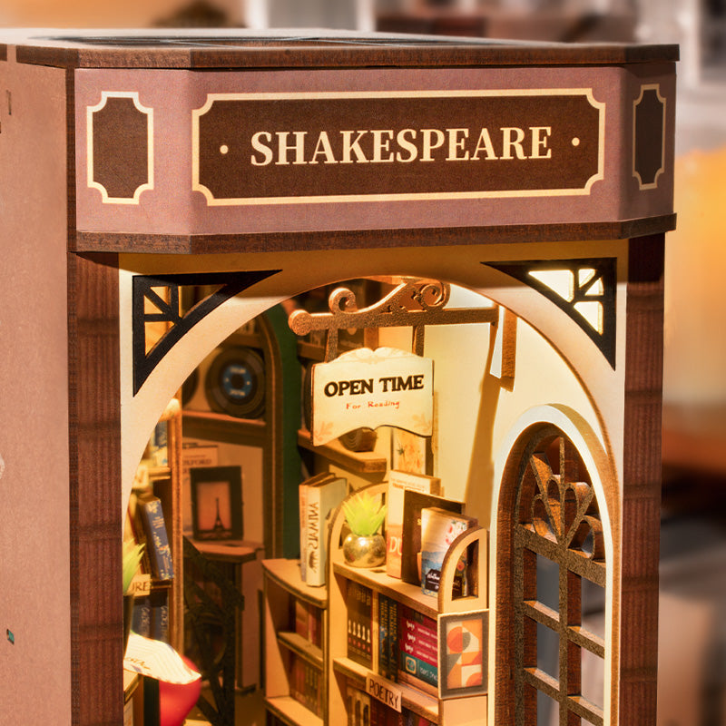 Book Nook Shelf Insert - Bookstore