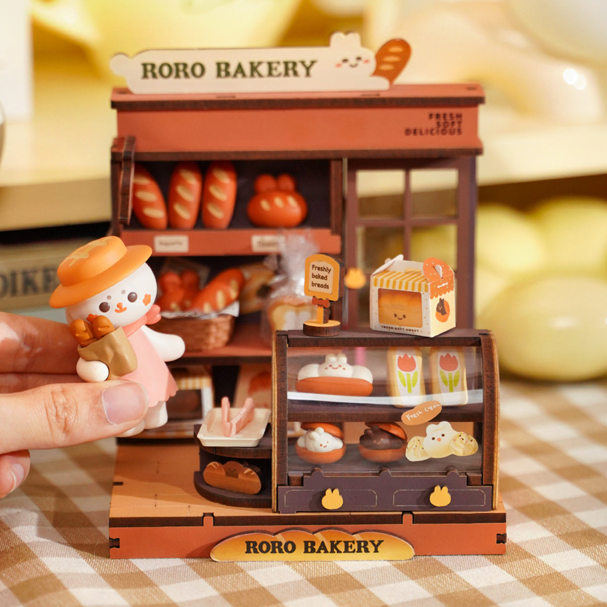 Miniature House Kits - Roro's Bakery & Coffee Shops