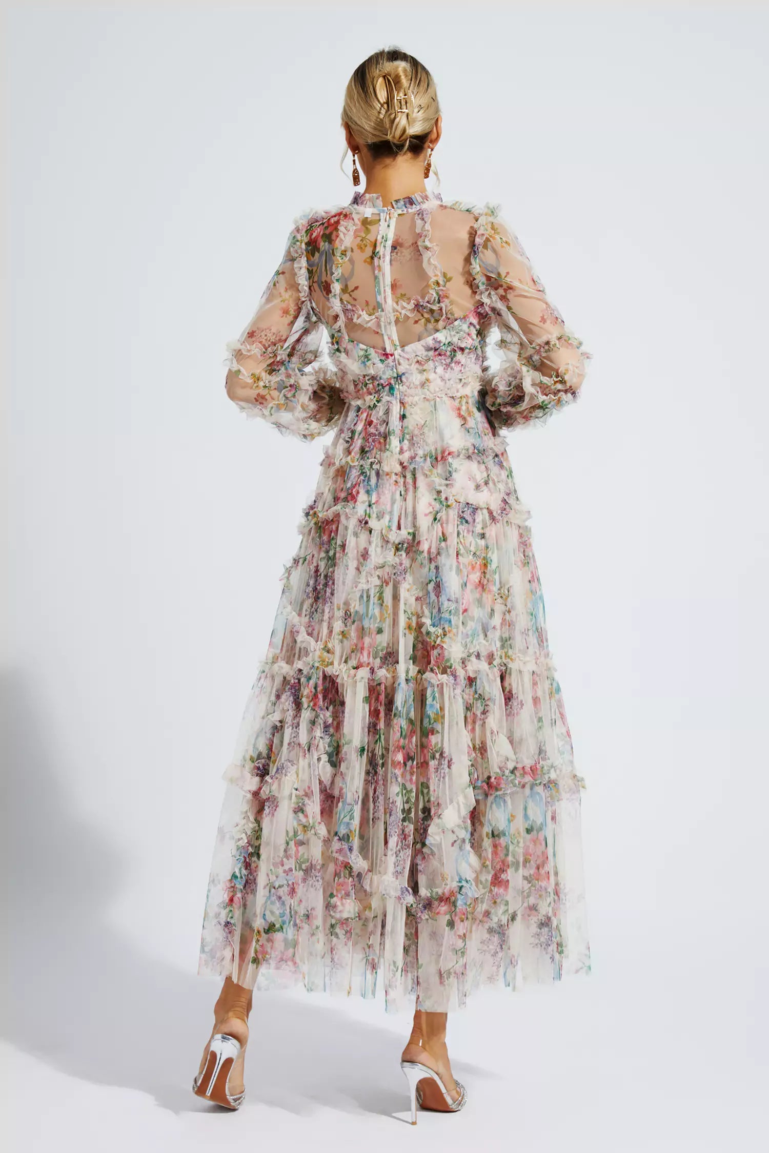 saige apricot floral long sleeve maxi dress Peony Printed Ruffle Lantern Sleeve Maxi Dress in Apricot beige S-M