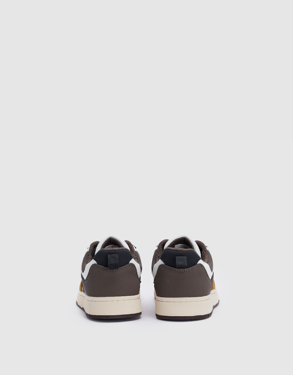 Round Toe Sneakers