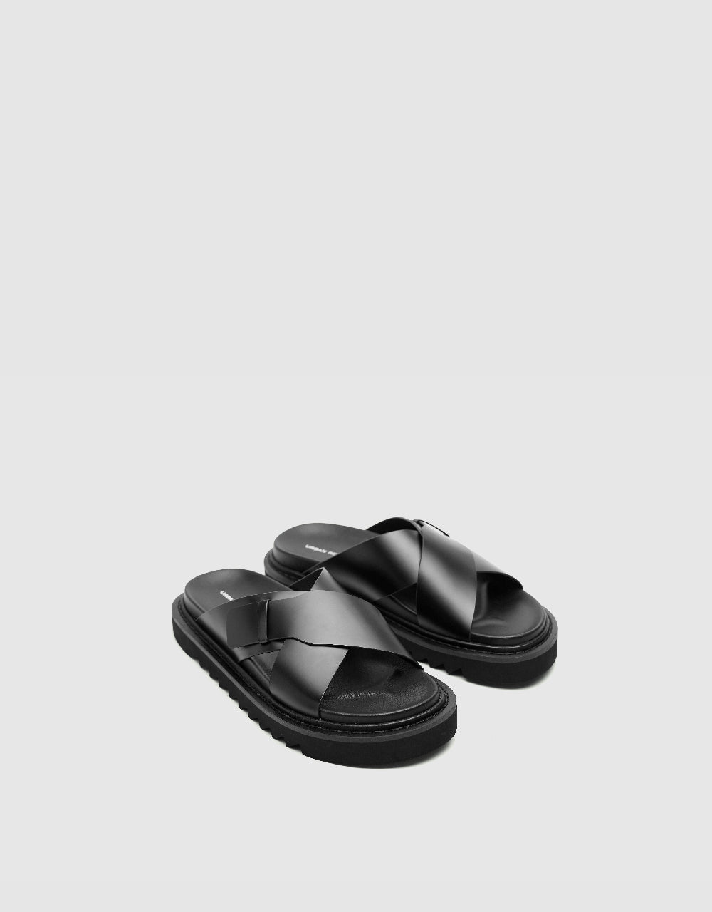 Vegan Leather Round Toe Slippers