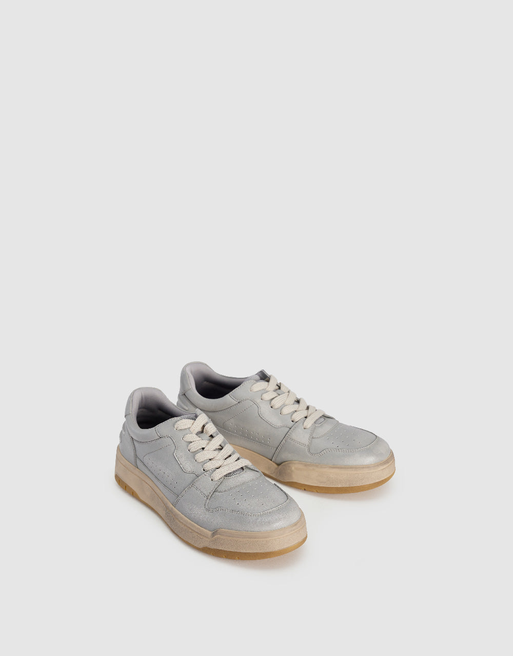 Distressed Round Toe Sneakers