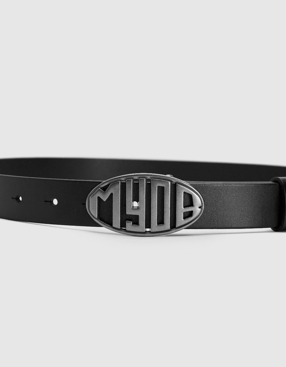 Metal Buckled Leather Belt