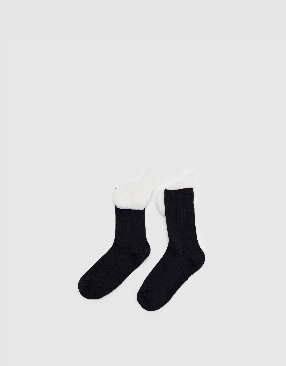 Fluffy Wing Décor Mid-Length Socks