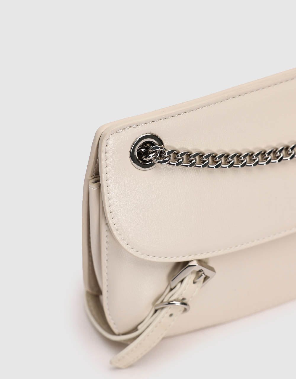 Chained Vegan Leather Shoulder Bag