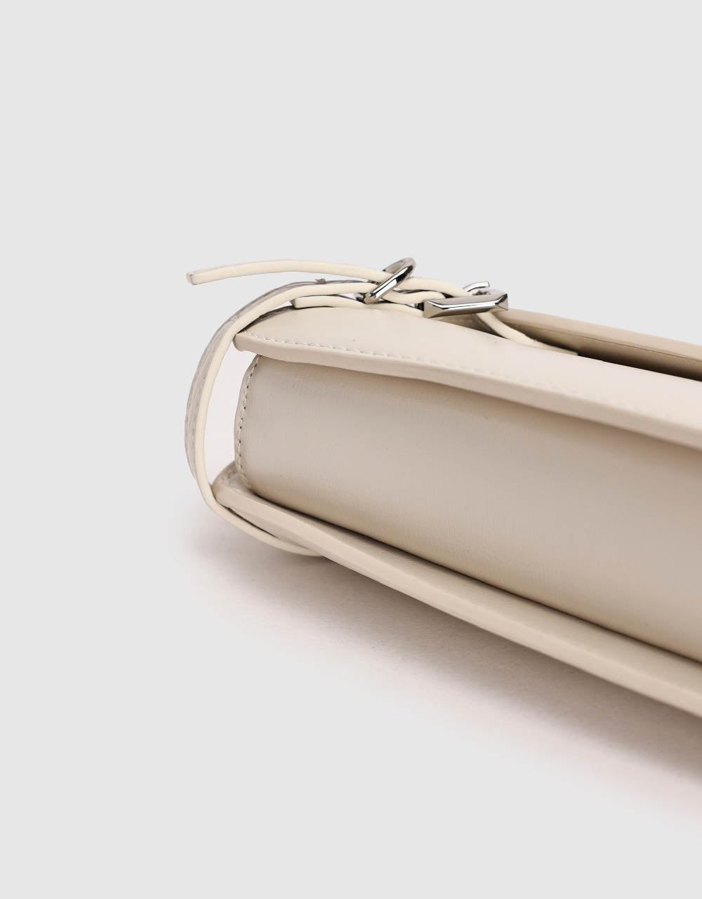 Chained Vegan Leather Shoulder Bag