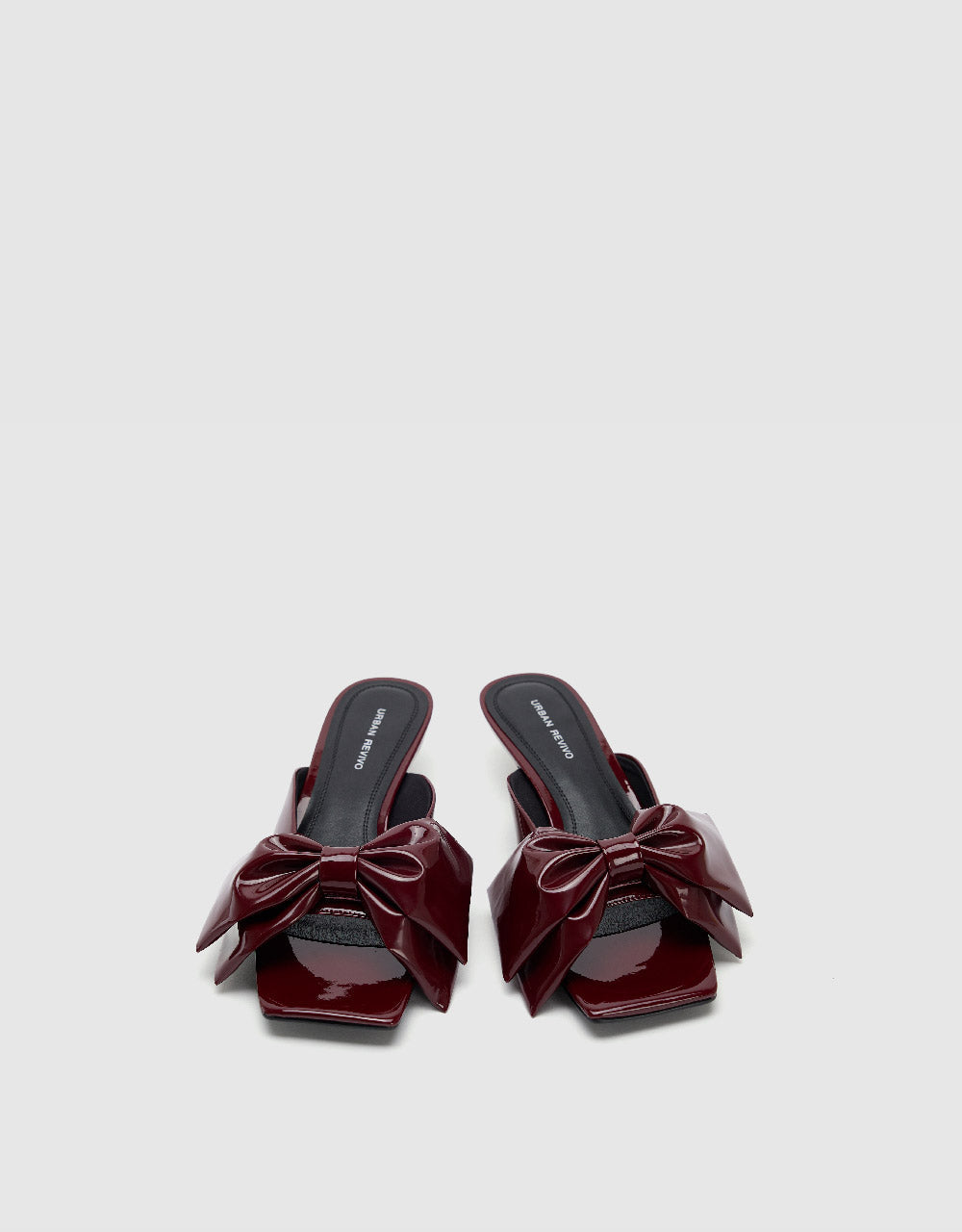 Bow Tie Décor Square Toe Slippers