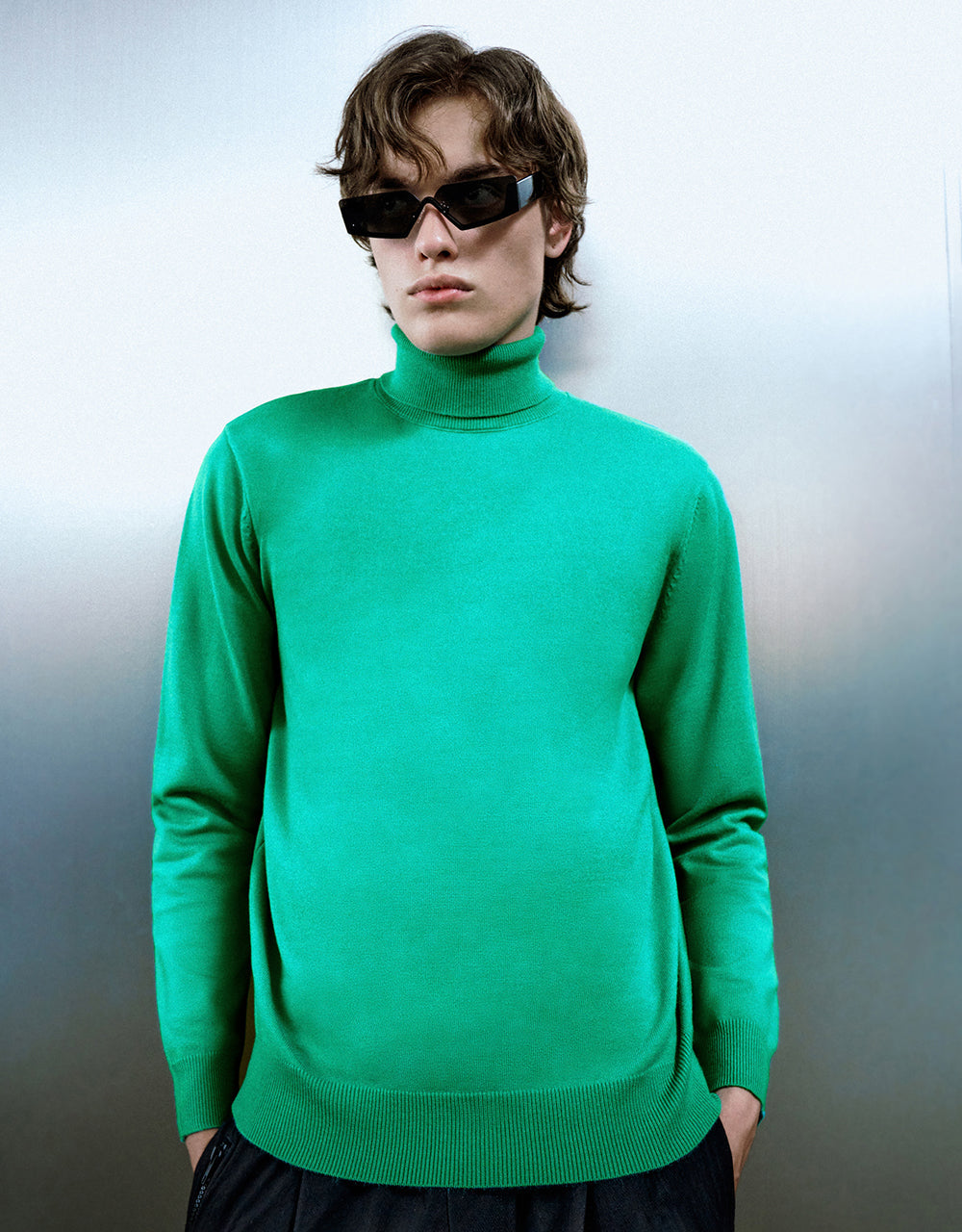 Turtle Neck Knitted T-Shirt