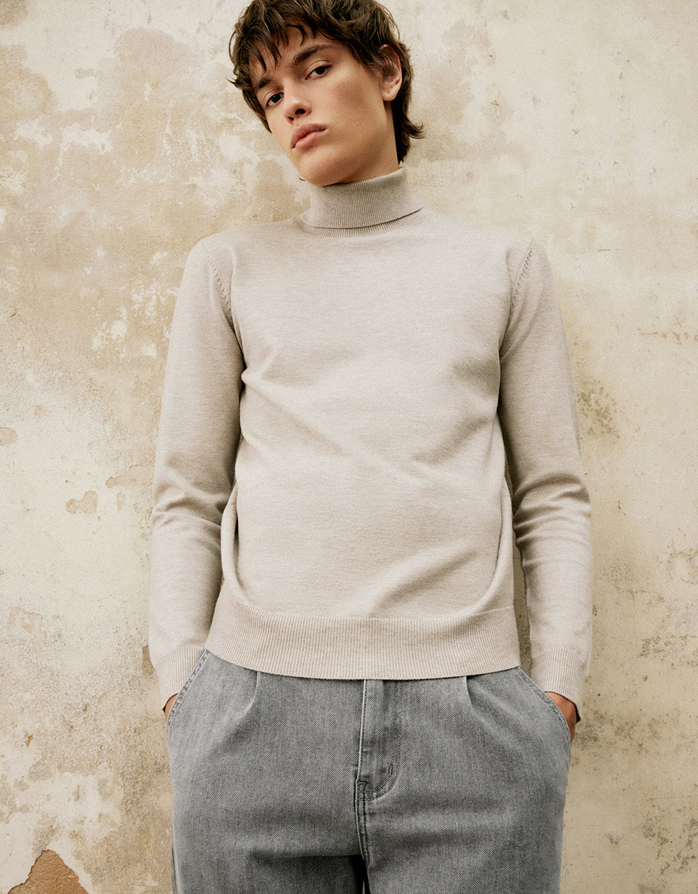 Turtle Neck Knitted T-Shirt