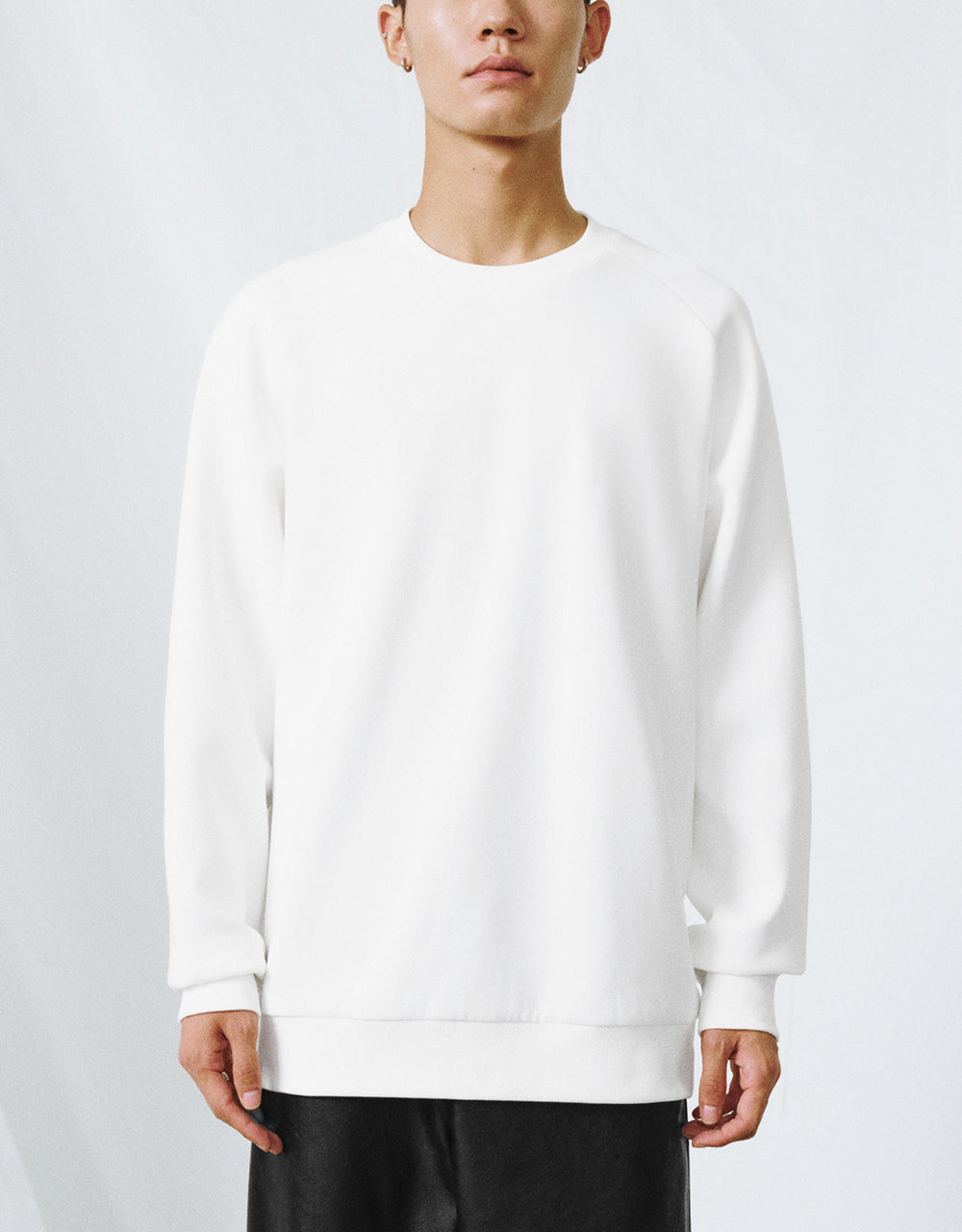 Raglan Sleeve Sweatshirt