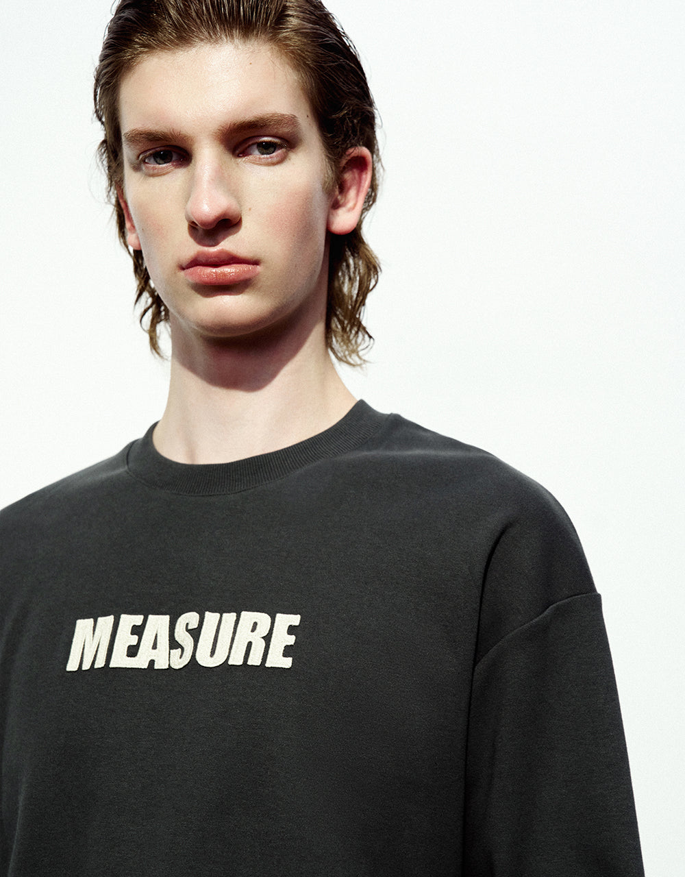 Letter Embossed Straight Sweatshirt