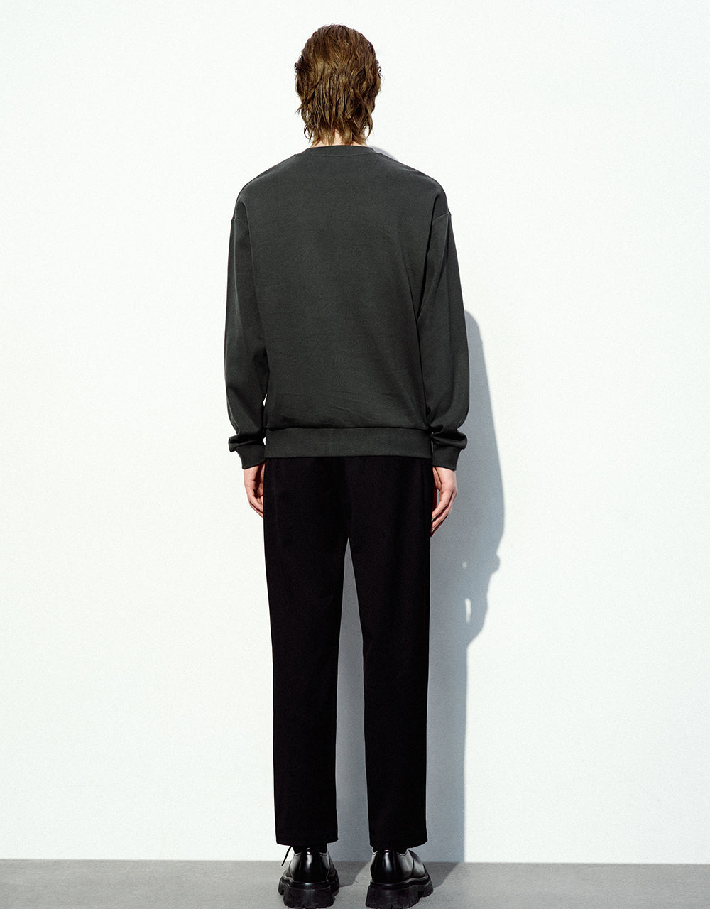 Letter Embossed Straight Sweatshirt