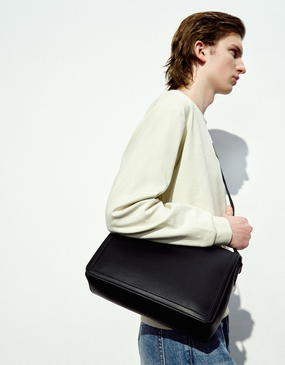 Letter Embossed Straight Sweatshirt