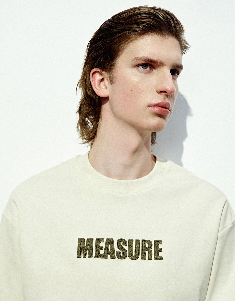 Letter Embossed Straight Sweatshirt