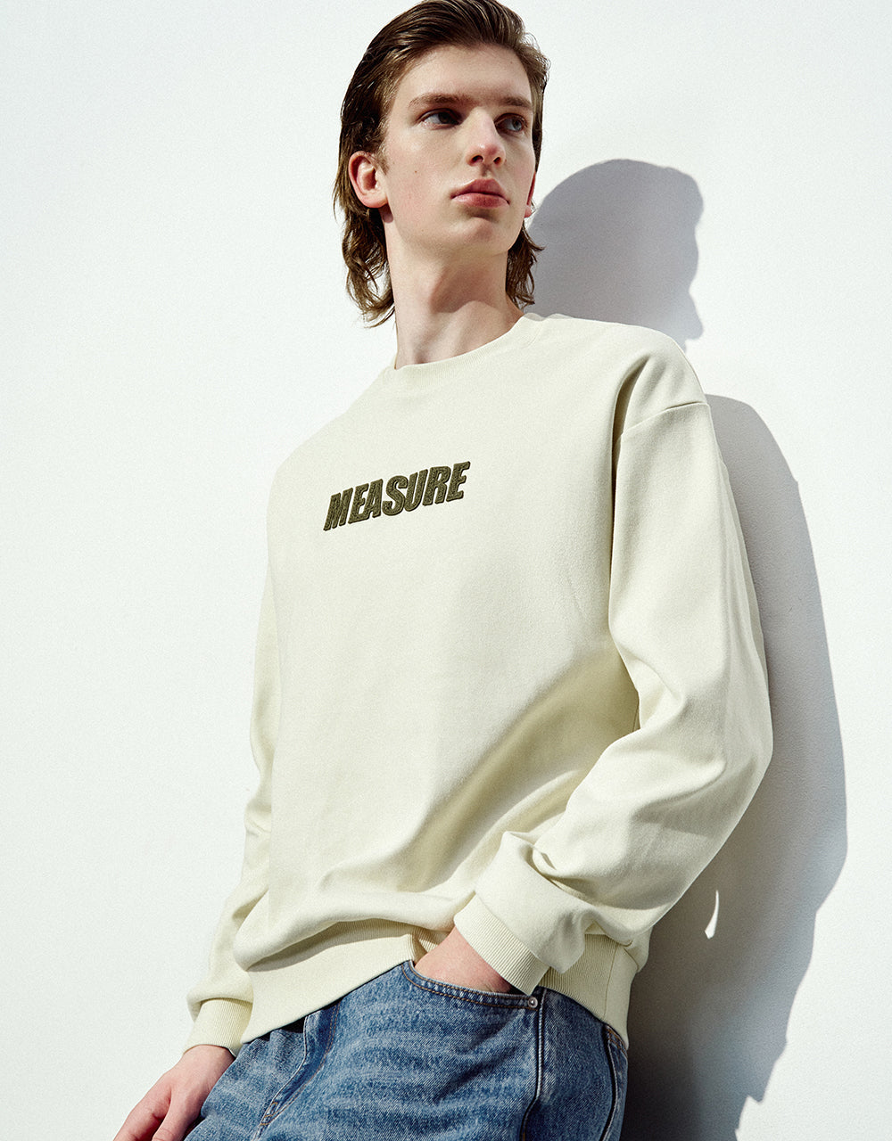 Letter Embossed Straight Sweatshirt