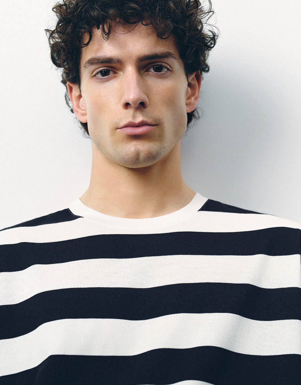 Striped Crew Neck Loose T-Shirt