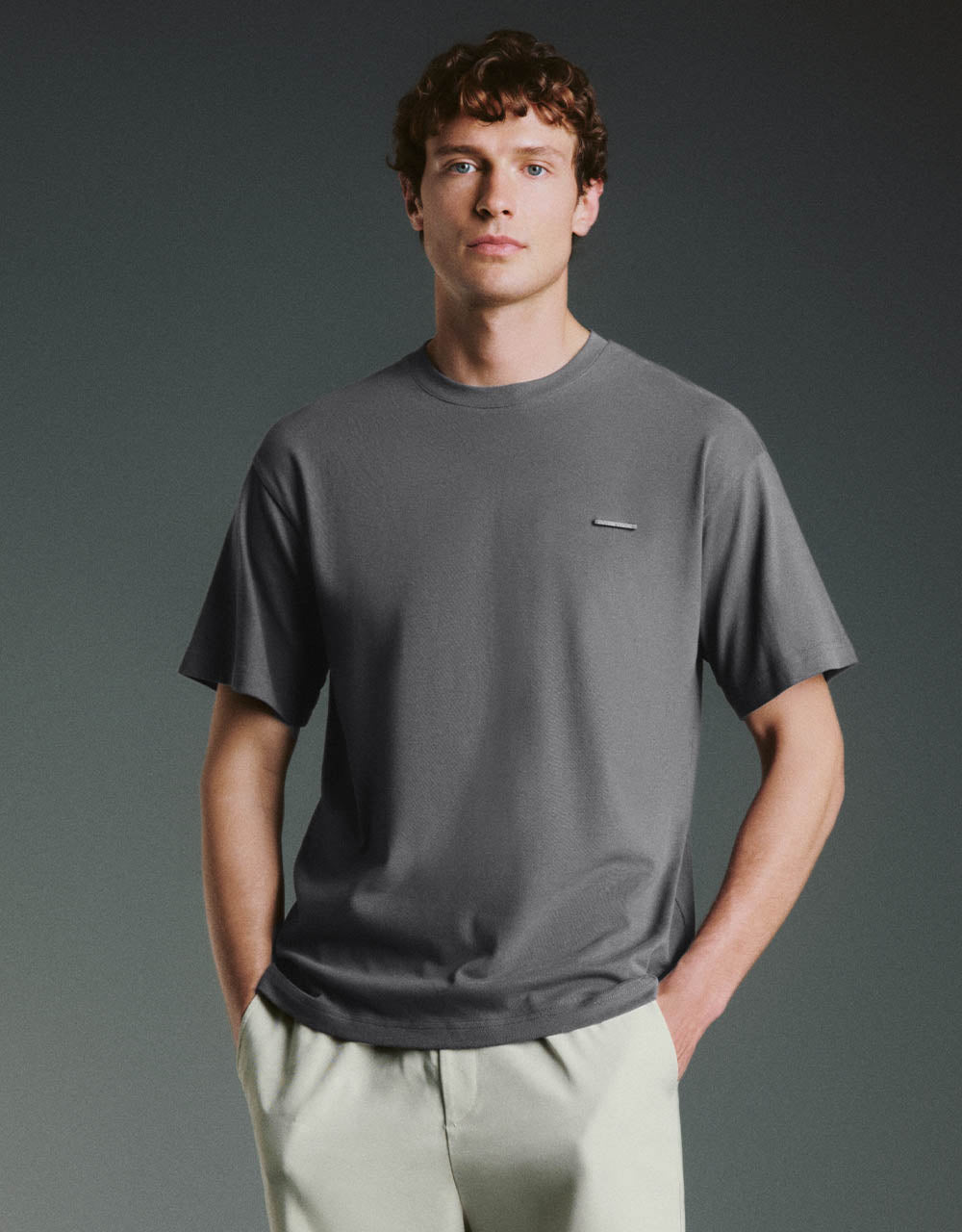 Crew Neck Loose A-Line T-Shirt