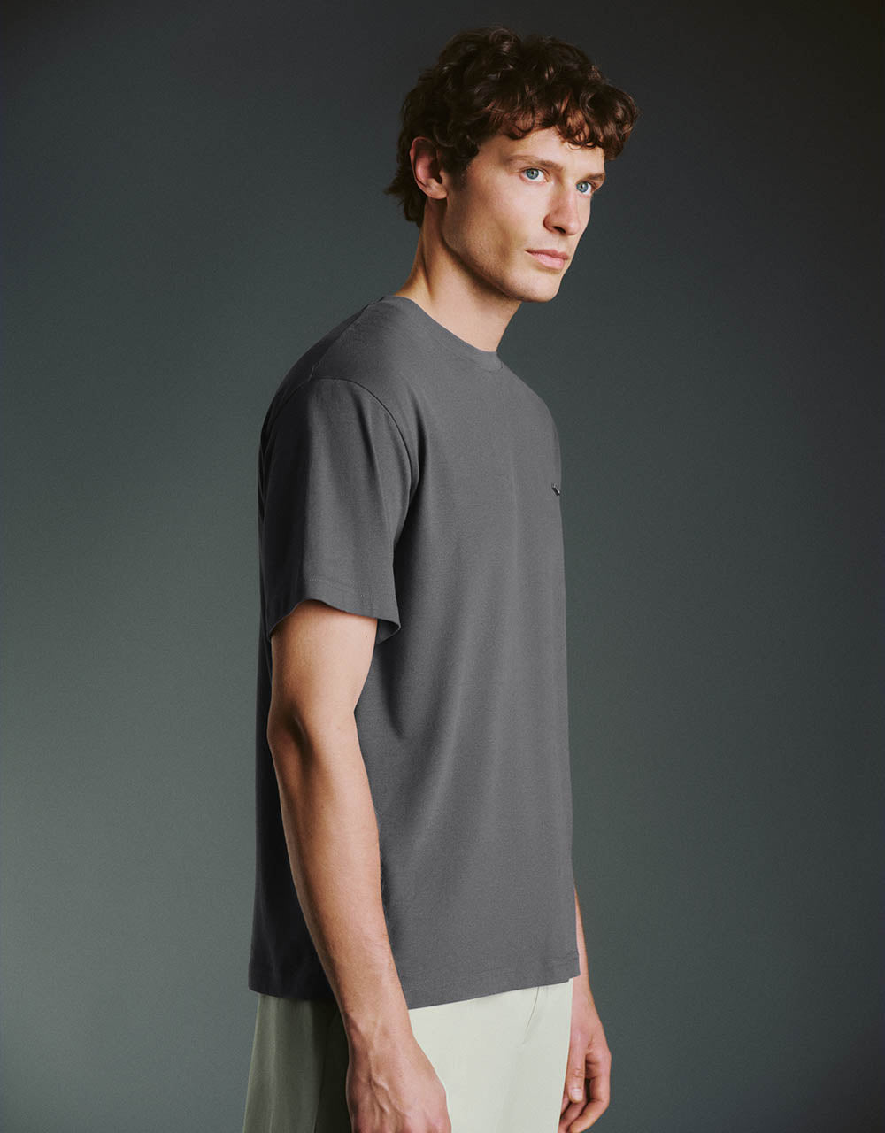 Crew Neck Loose A-Line T-Shirt