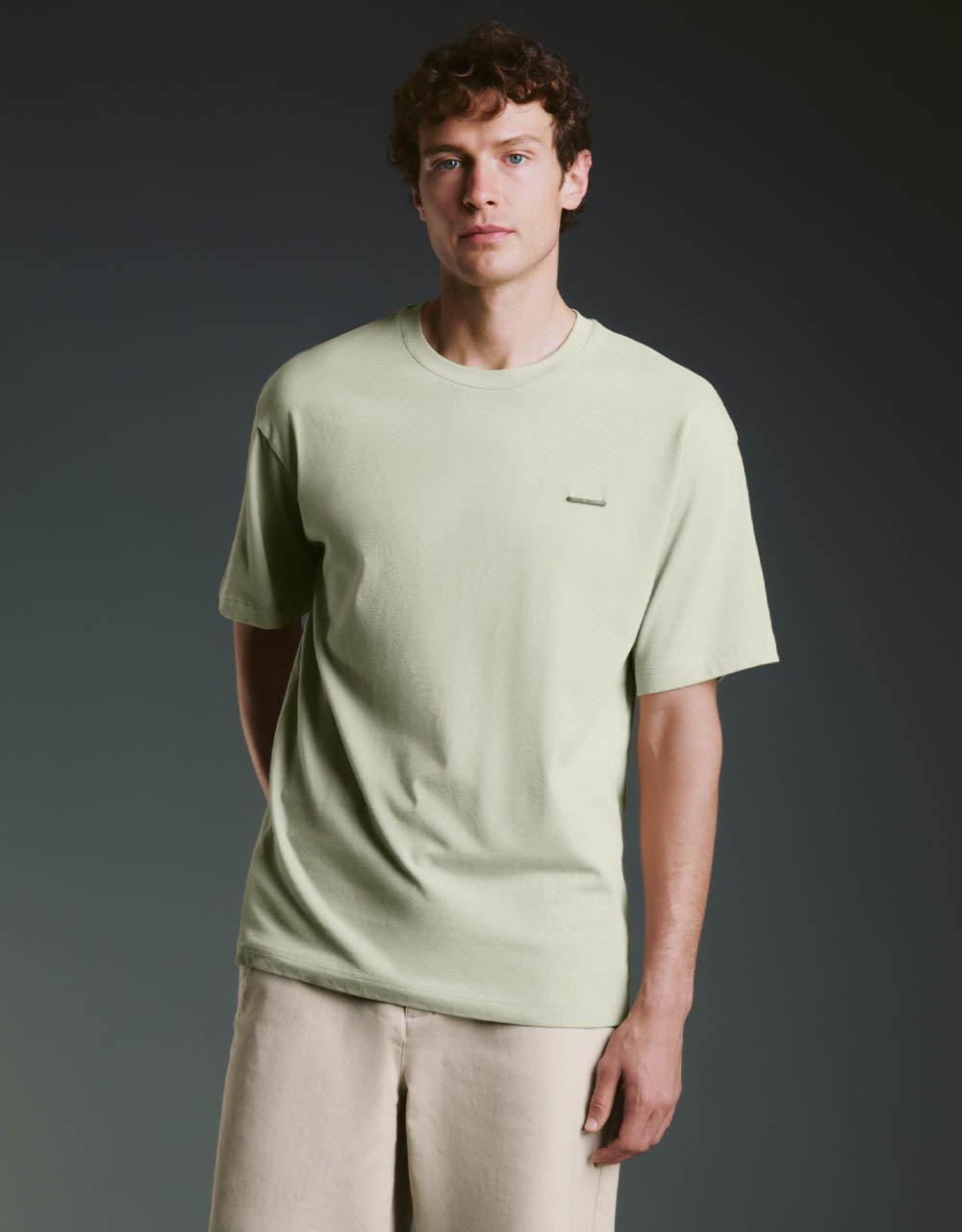 Crew Neck Loose A-Line T-Shirt