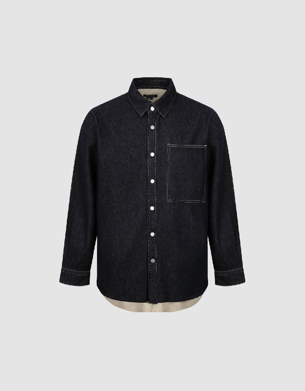 Press Buttoned Loose Denim Shirt