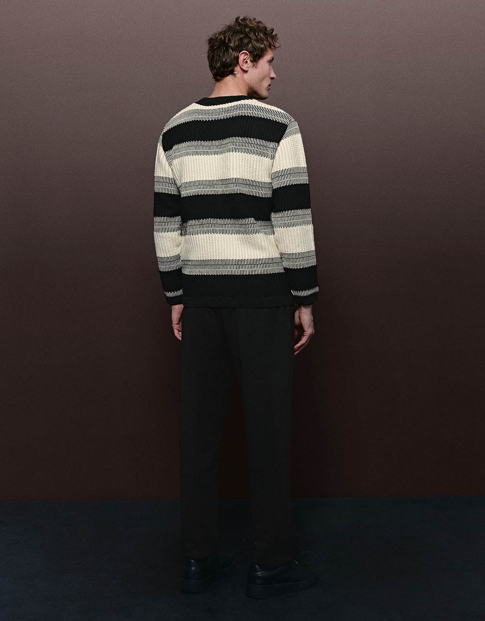 Crew Neck Striped Knitted T-Shirt