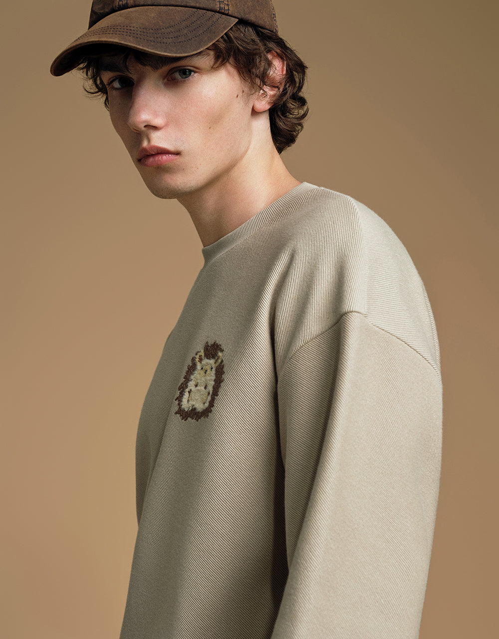 Hedgehog Embroidered Crew Neck Sweatshirt