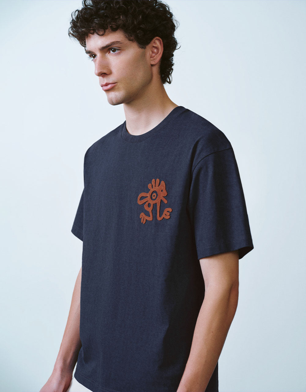 Embroidered Crew Neck Loose Straight T-Shirt