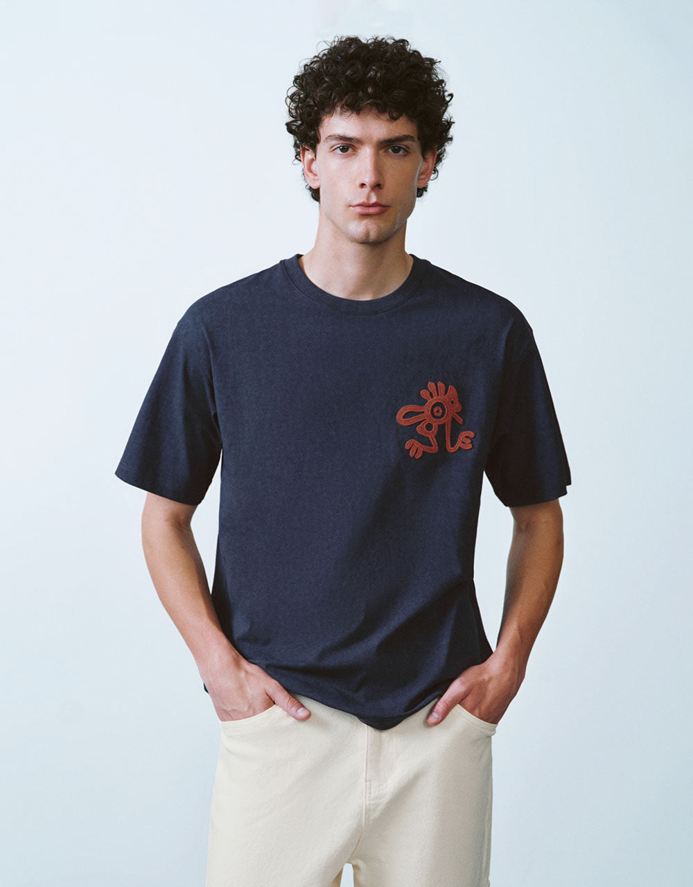 Embroidered Crew Neck Loose Straight T-Shirt