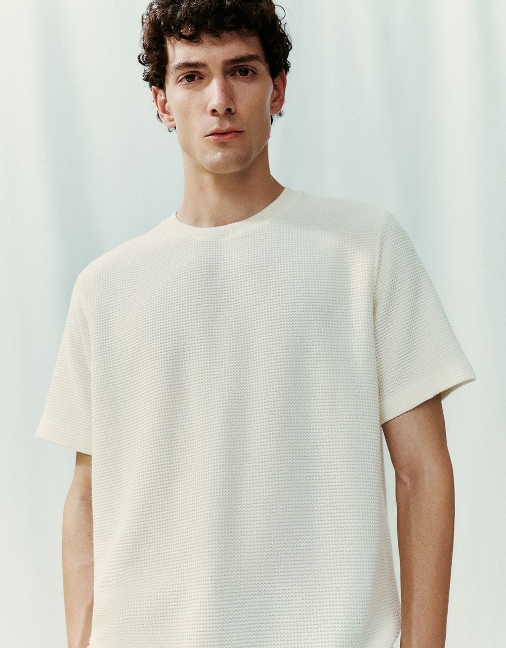 Textured Crew Neck Straight T-Shirt