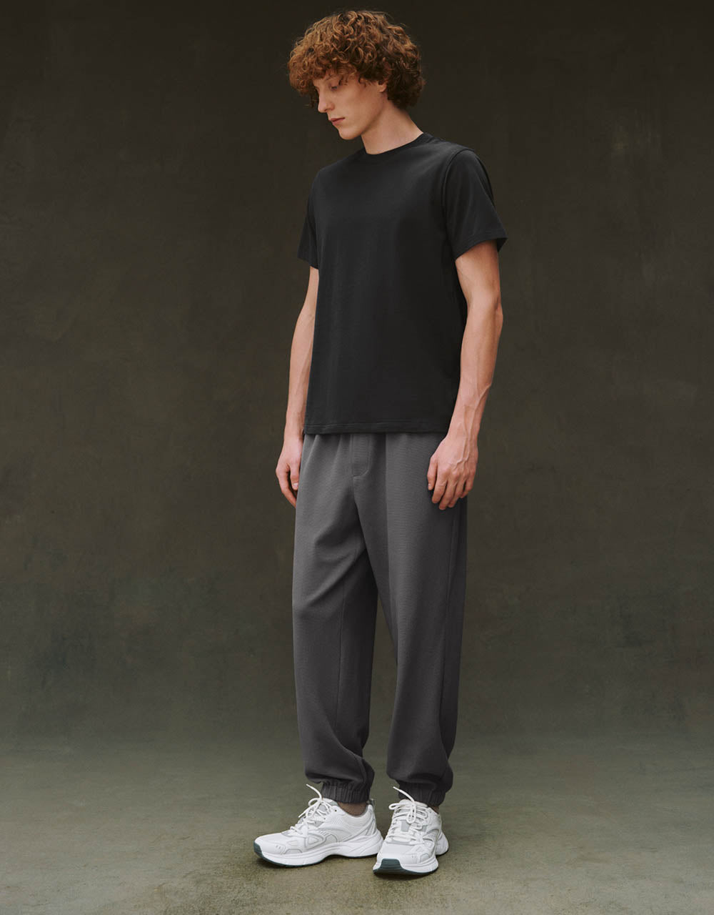 Elastic Waist Knitted Jogger Pants