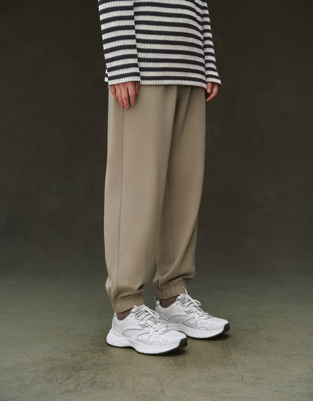 Elastic Waist Knitted Jogger Pants