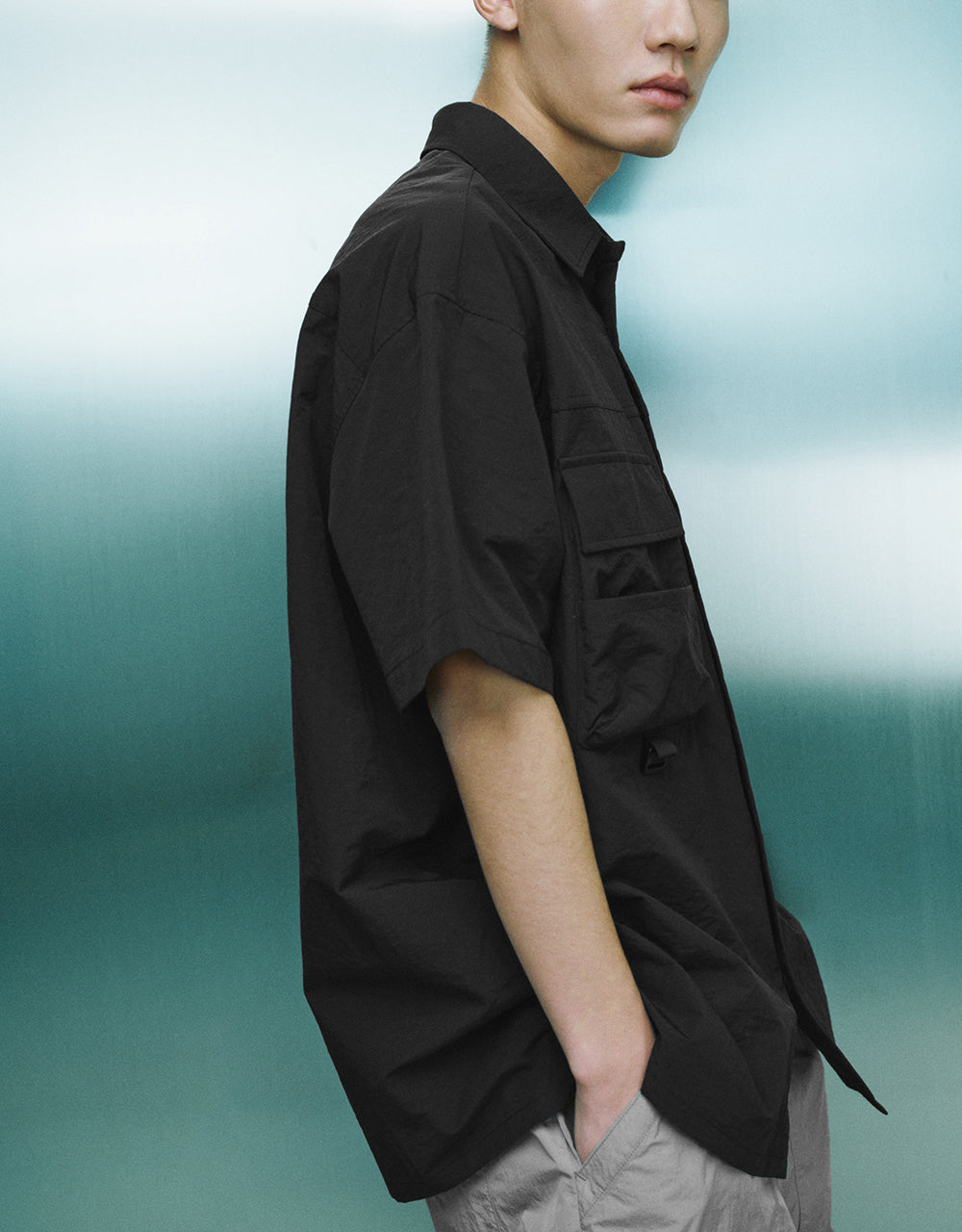 Multi-Pocket Loose Shirt