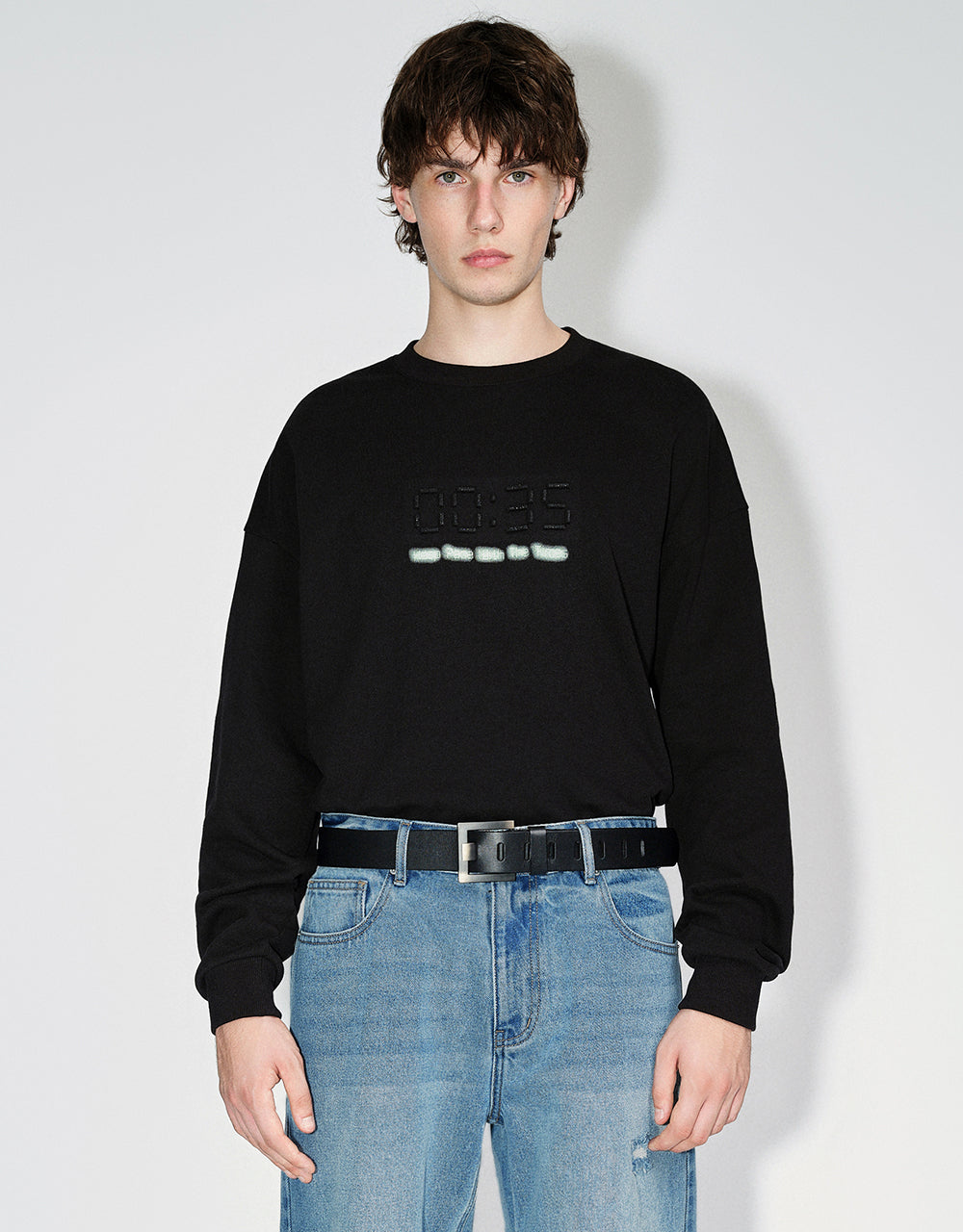 Timer Embossed Crew Neck Sweatshirt