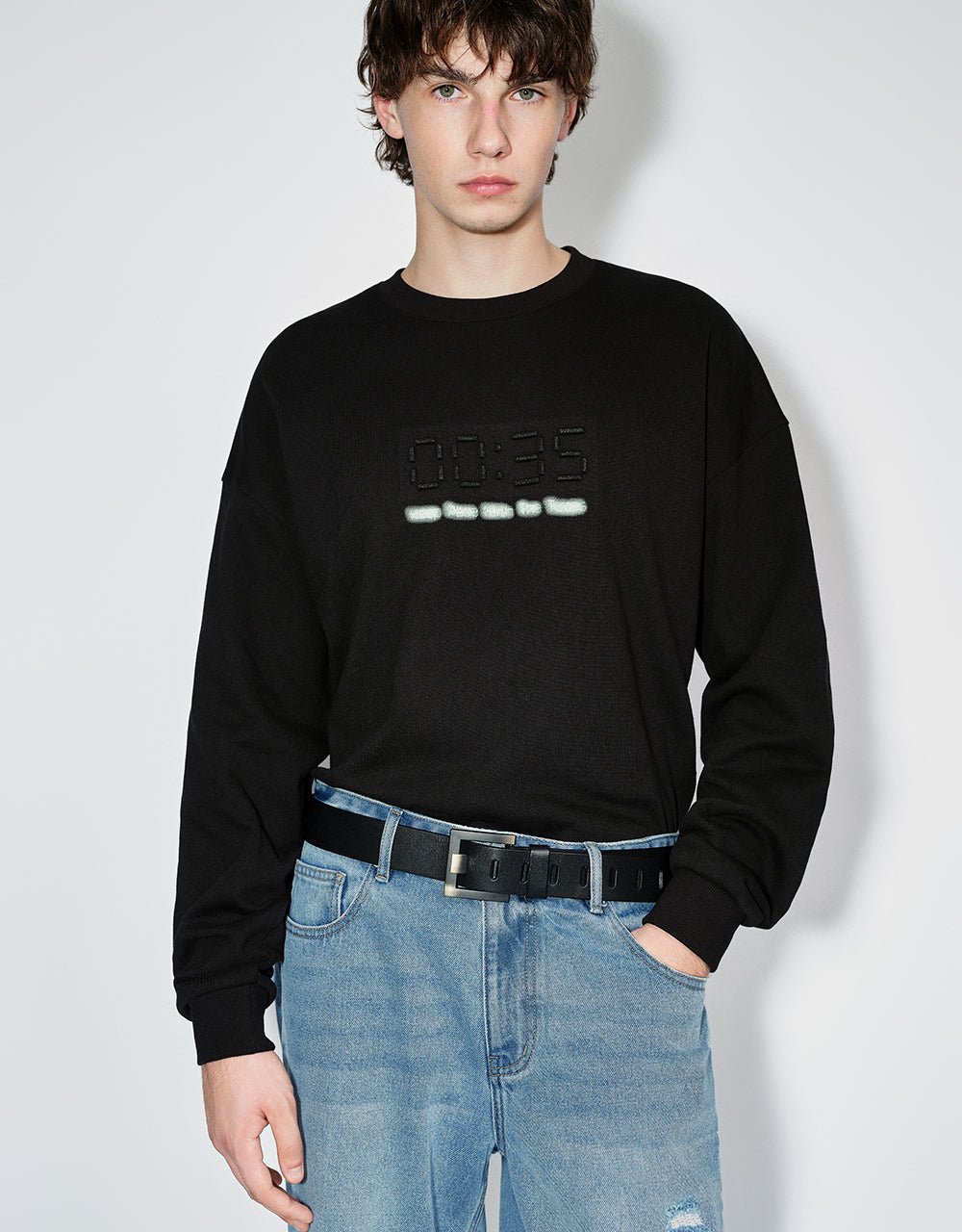 Timer Embossed Crew Neck Sweatshirt