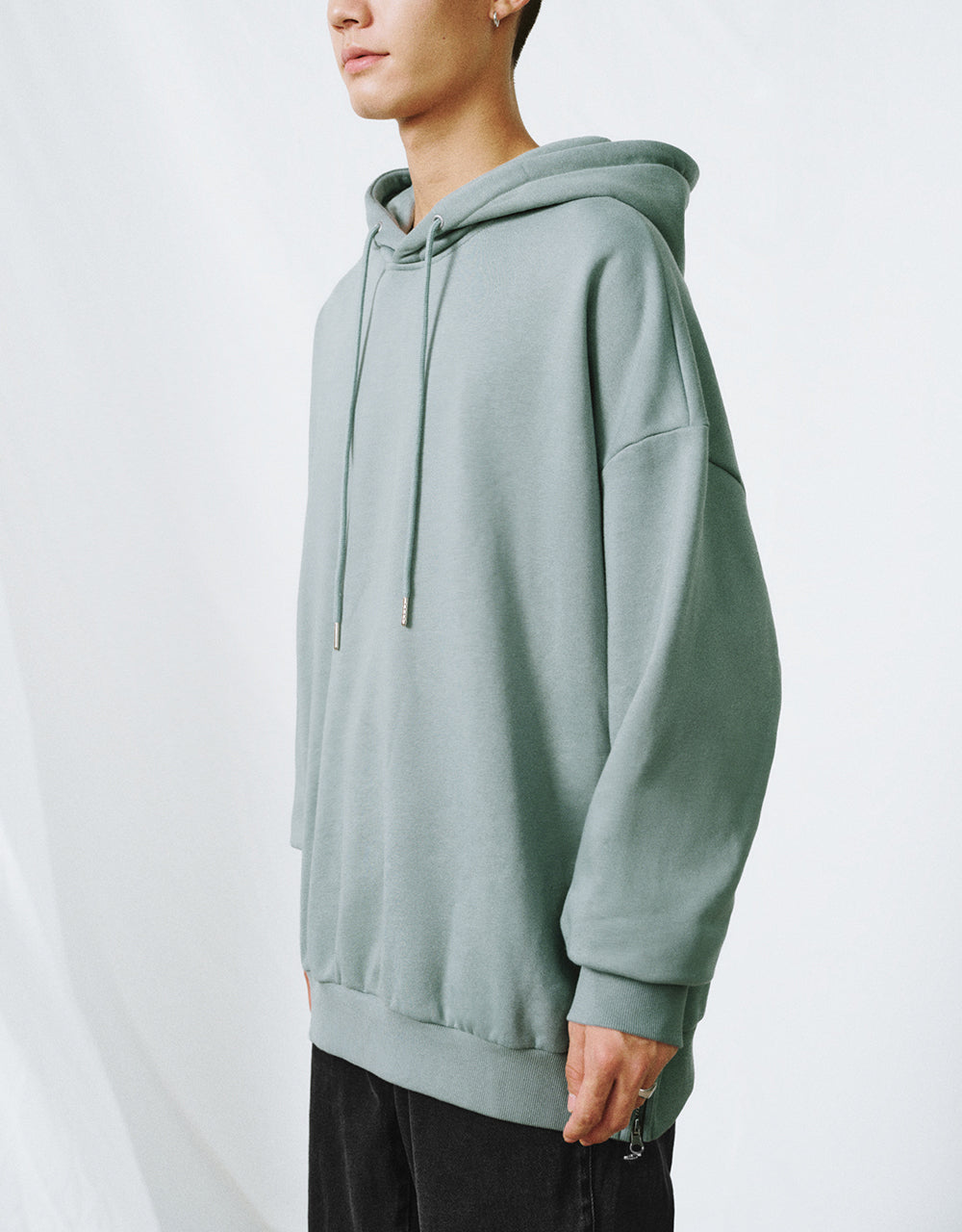 Drop Shoulder Sleeve Hooded Sweatshirt