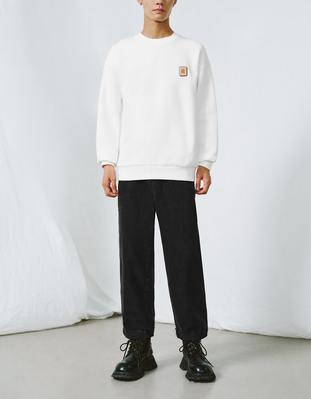 Crew Neck Loose Sweatshirt