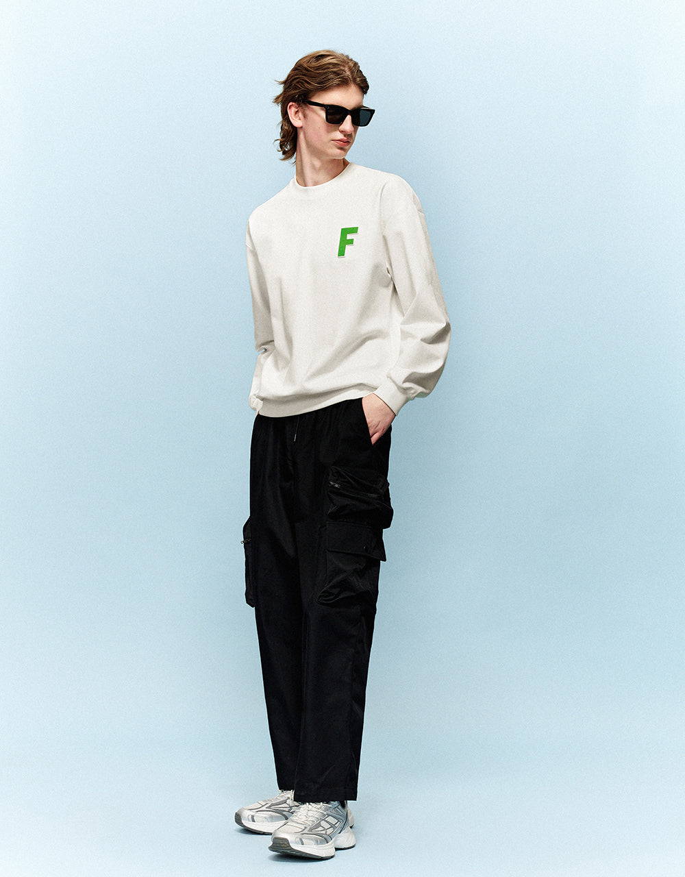 Letter Embossed Crew Neck Sweatshirt