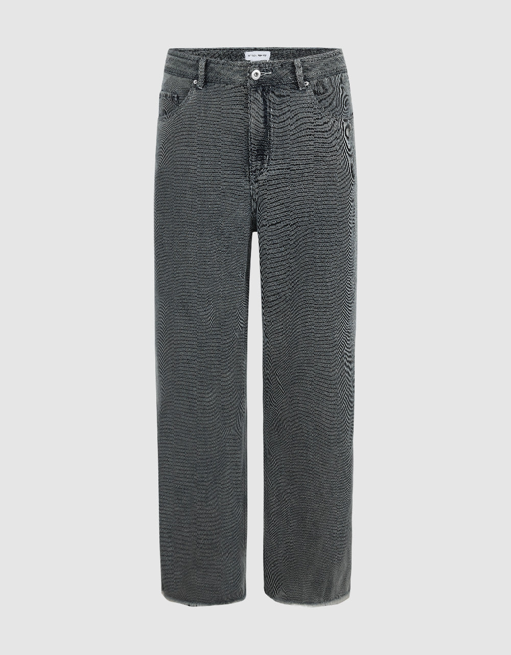 Raw Hem Straight Jeans