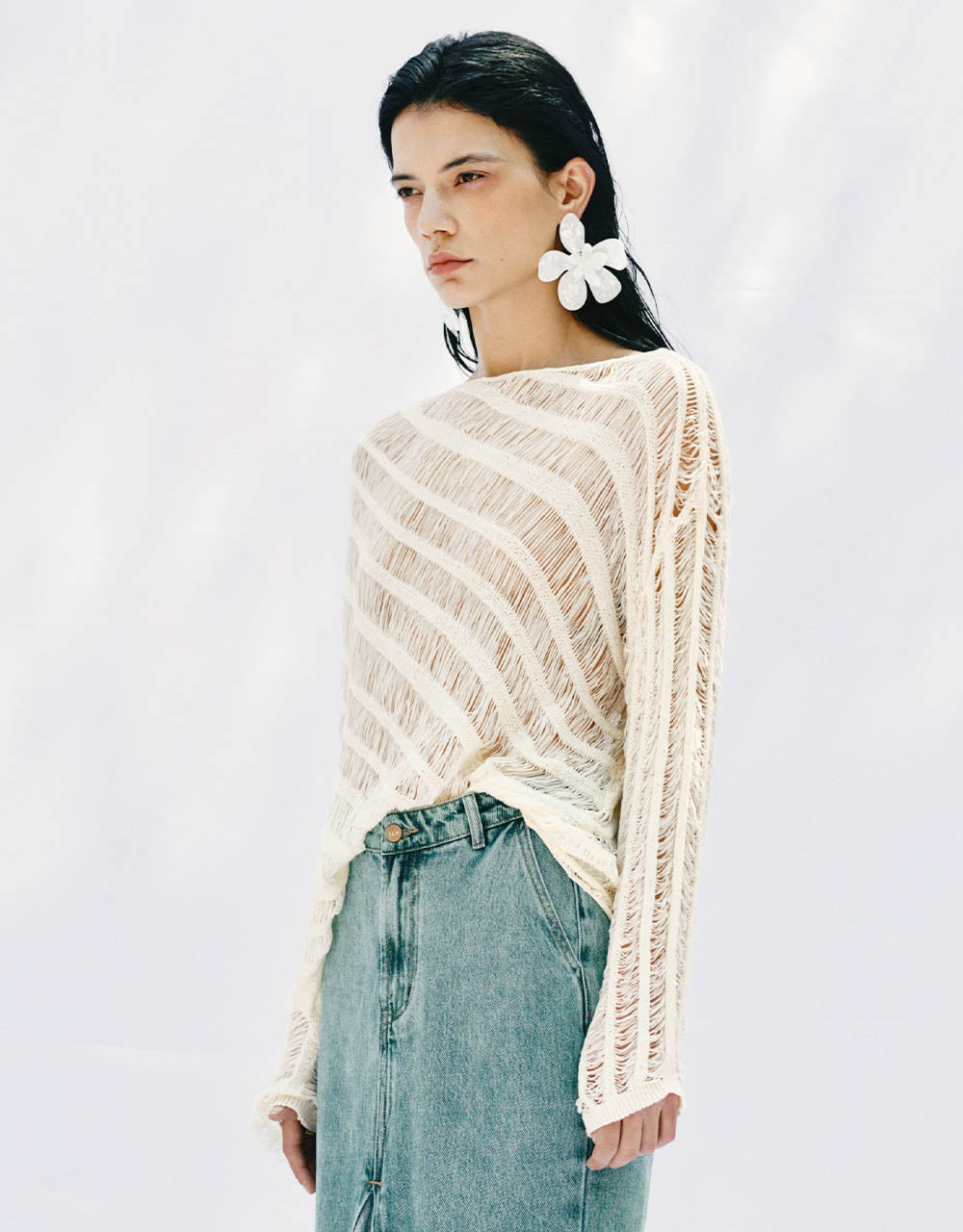 Off-Shoulder Knitted T-Shirt