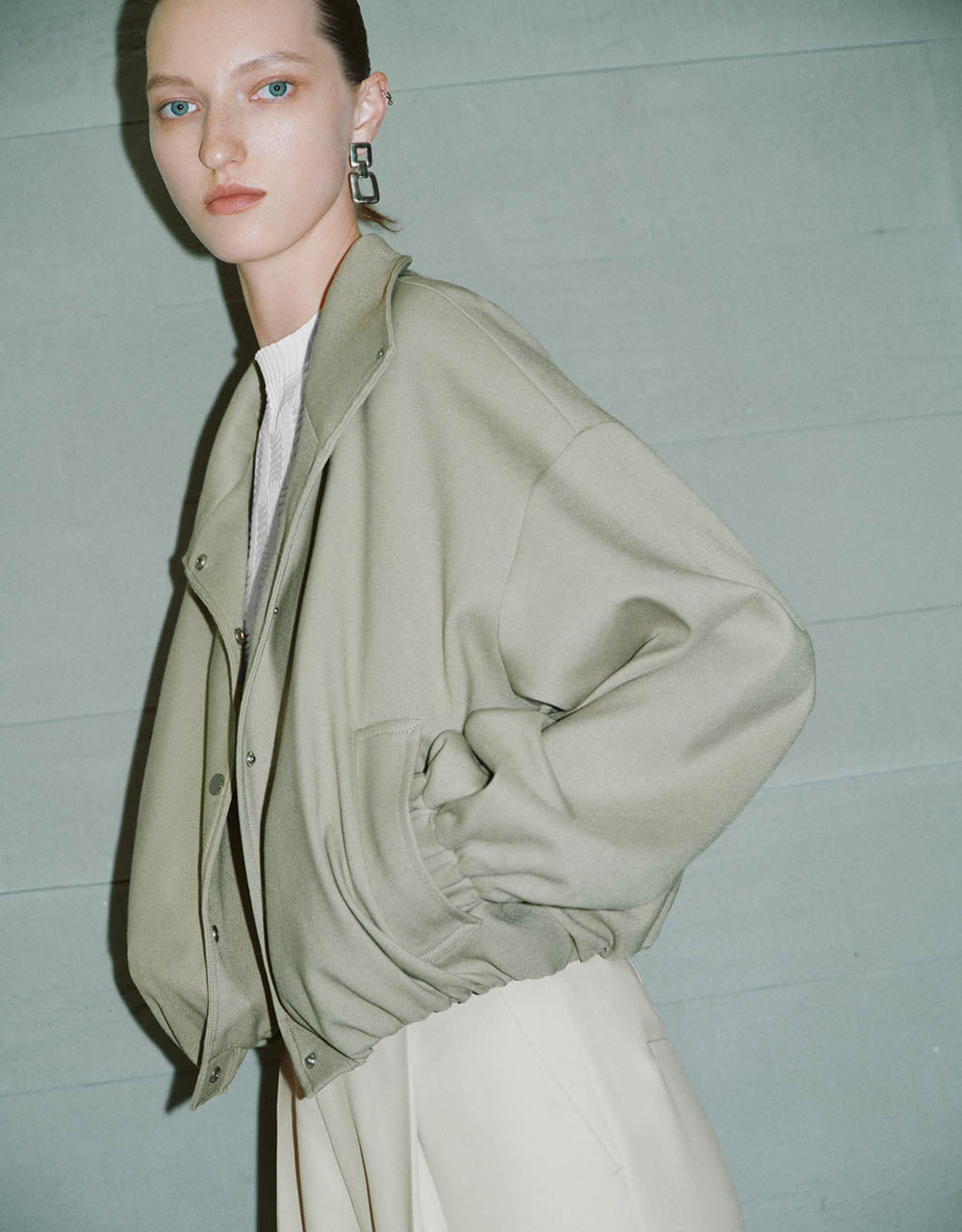 Drop Shoulder Sleeve Straight Jacket