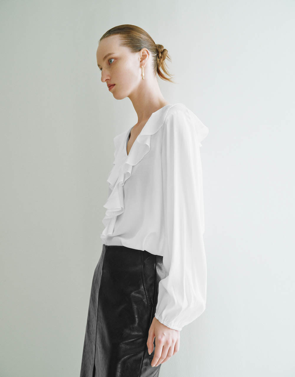 Ruffle V-Neck Overhead Shirt