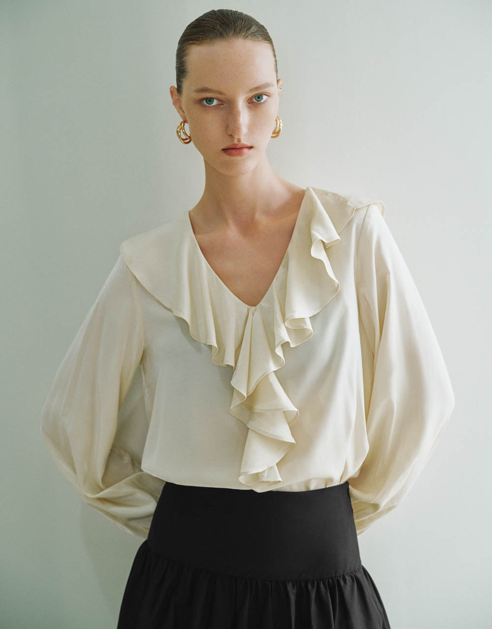 Ruffle V-Neck Overhead Shirt