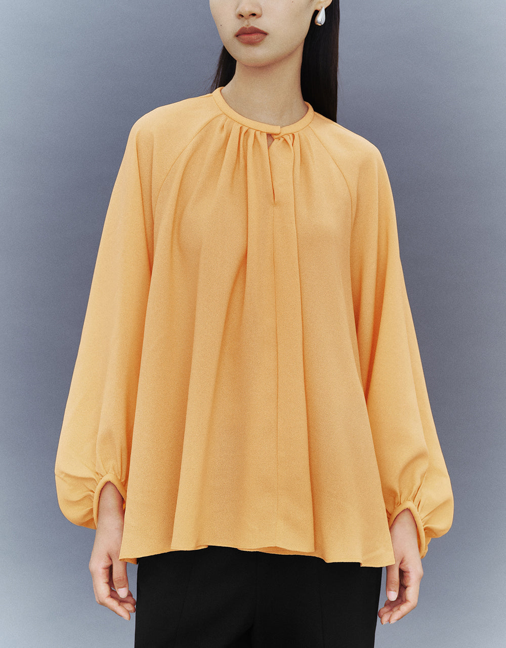 Raglan Sleeve Crew Neck Overhead Shirt