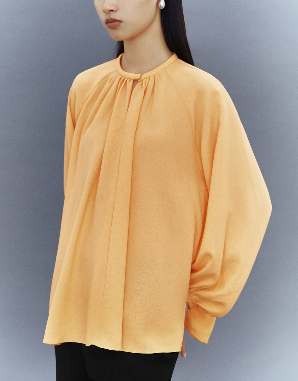 Raglan Sleeve Crew Neck Overhead Shirt